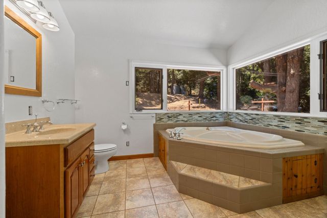 19850 Skyline Boulevard, Los Gatos, CA 95033