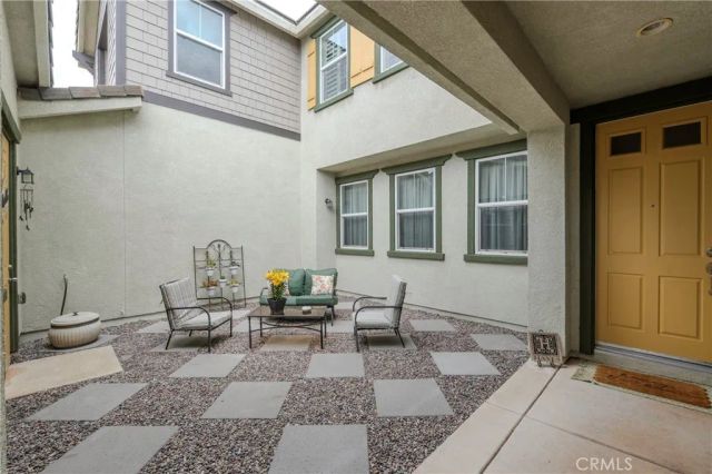 15104 Whitegate, Fontana, CA 92336