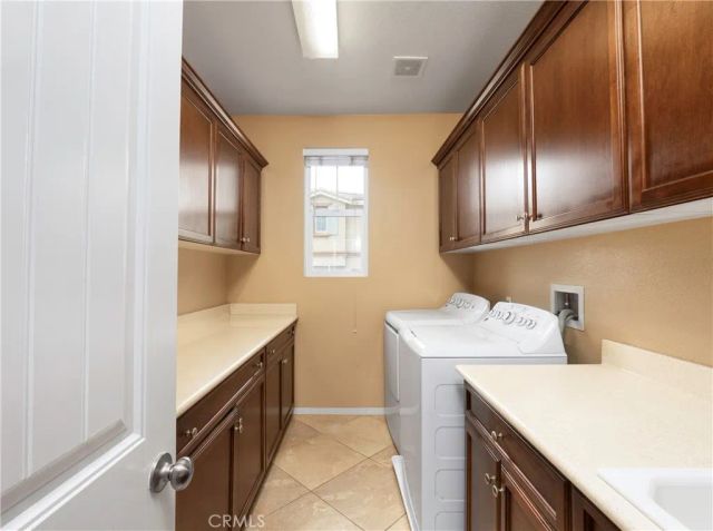 15104 Whitegate, Fontana, CA 92336