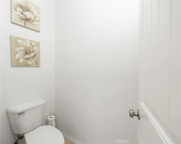 15104 Whitegate, Fontana, CA 92336