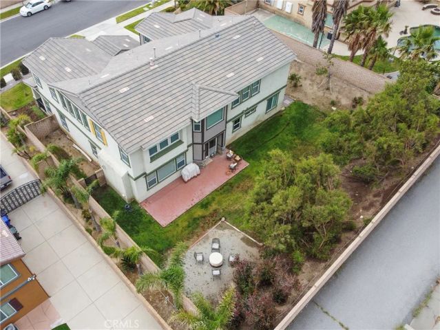15104 Whitegate, Fontana, CA 92336