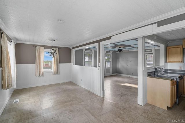 230 Lakeside Trail, Ridge, NY 11961