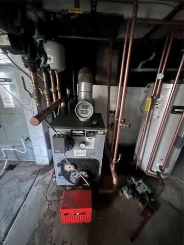 230 Lakeside Trail, Ridge, NY 11961