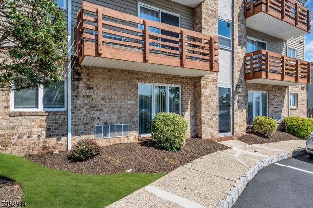680 Union Ave E1, Belleville Twp., NJ 07109
