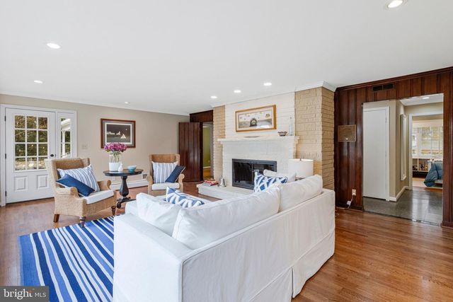 8503 W BOULEVARD DR, Alexandria, VA 22308