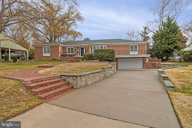 8503 W BOULEVARD DR, Alexandria, VA 22308