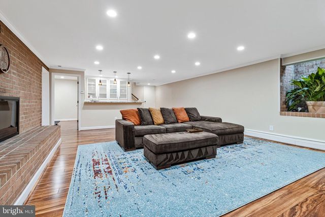 8503 W BOULEVARD DR, Alexandria, VA 22308