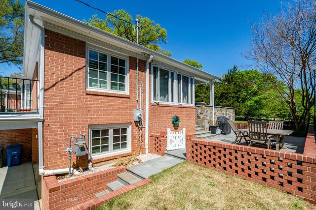 8503 W BOULEVARD DR, Alexandria, VA 22308