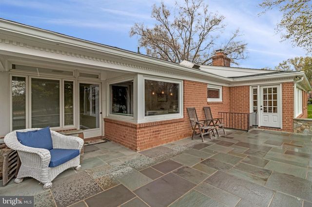 8503 W BOULEVARD DR, Alexandria, VA 22308