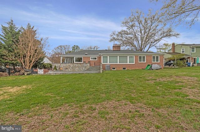 8503 W BOULEVARD DR, Alexandria, VA 22308