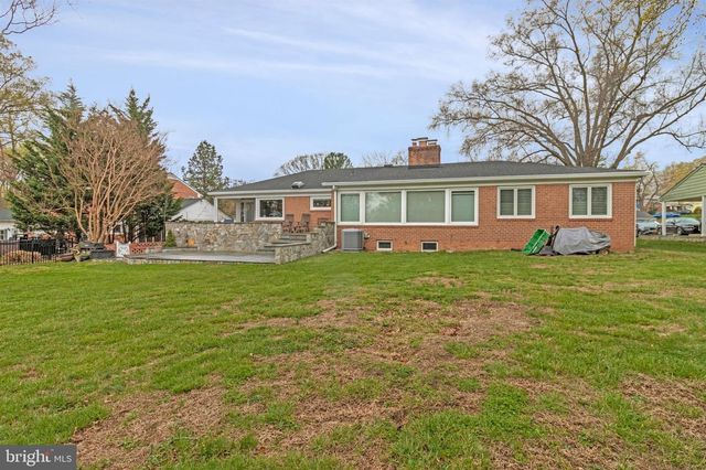 8503 W BOULEVARD DR, Alexandria, VA 22308