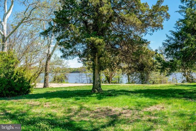 8503 W BOULEVARD DR, Alexandria, VA 22308