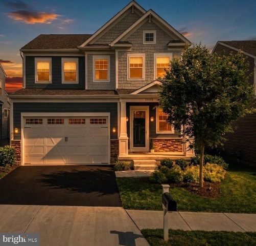 43489 BETTYS FARM DR, Chantilly, VA 20152