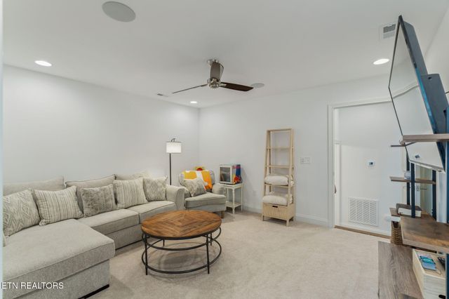 1470 Bronze Lane, Knoxville, TN 37922