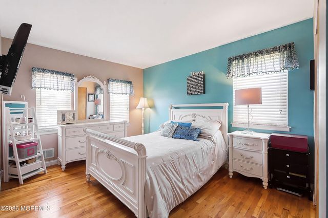 38 Brunswick Drive, Howell, NJ 07731