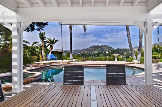 23937 Pentland Street, West Hills, CA 91307