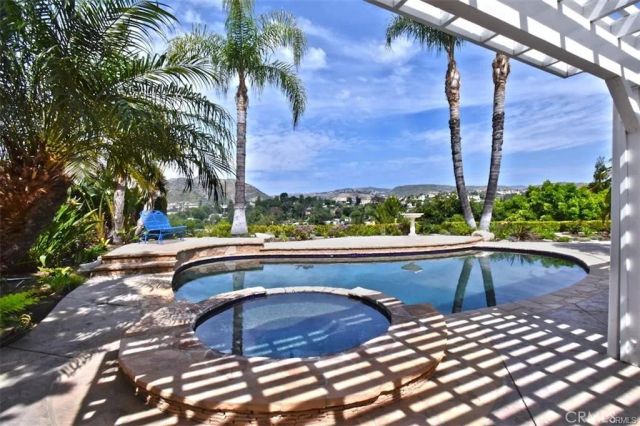 23937 Pentland Street, West Hills, CA 91307