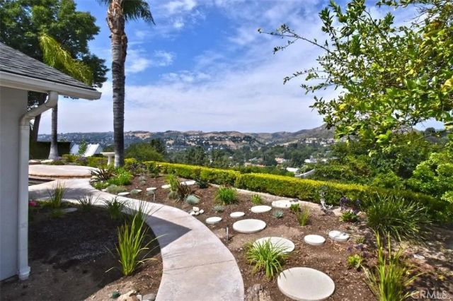 23937 Pentland Street, West Hills, CA 91307