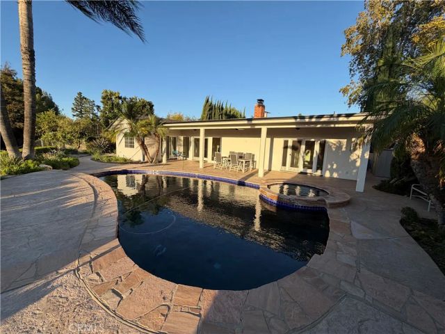 23937 Pentland Street, West Hills, CA 91307