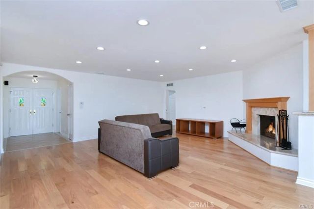 23937 Pentland Street, West Hills, CA 91307
