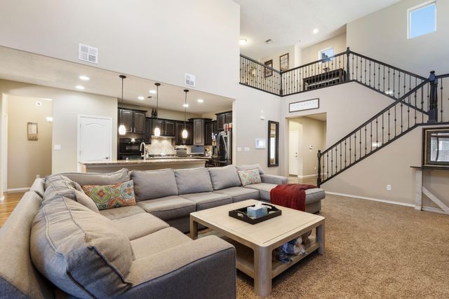 1724 Cloud Burst Drive NW, Albuquerque, NM 87120
