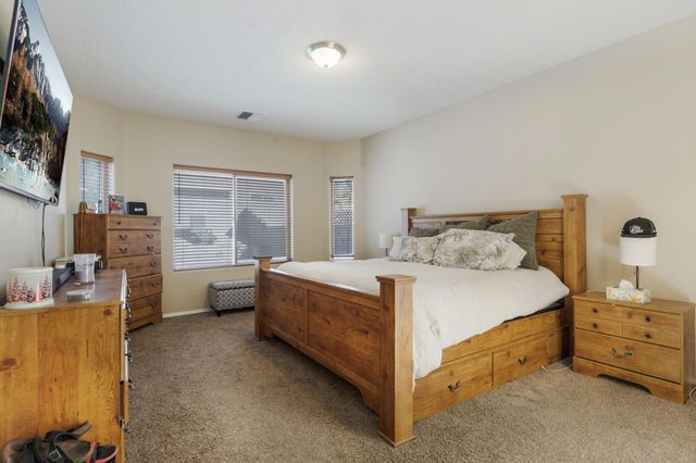 1724 Cloud Burst Drive NW, Albuquerque, NM 87120