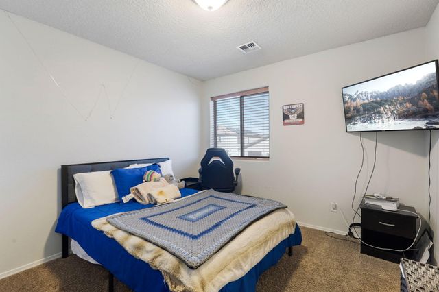 1724 Cloud Burst Drive NW, Albuquerque, NM 87120