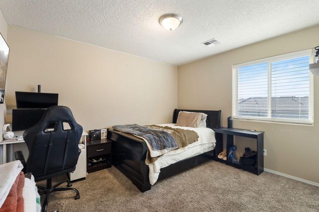 1724 Cloud Burst Drive NW, Albuquerque, NM 87120