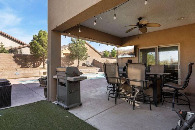 1724 Cloud Burst Drive NW, Albuquerque, NM 87120