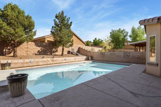 1724 Cloud Burst Drive NW, Albuquerque, NM 87120