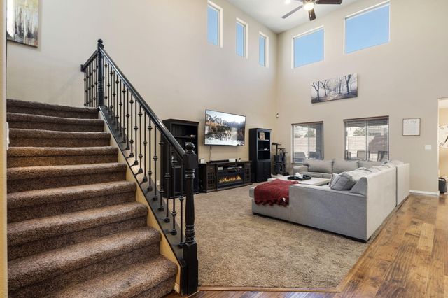 1724 Cloud Burst Drive NW, Albuquerque, NM 87120