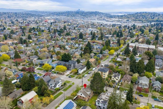 3002 NW 70th Street, Seattle, WA 98117