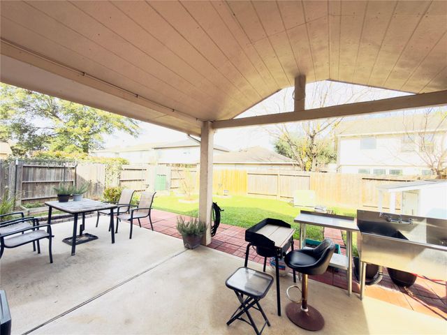 15106 Blue Creek Ranch Drive, Houston, TX 77086