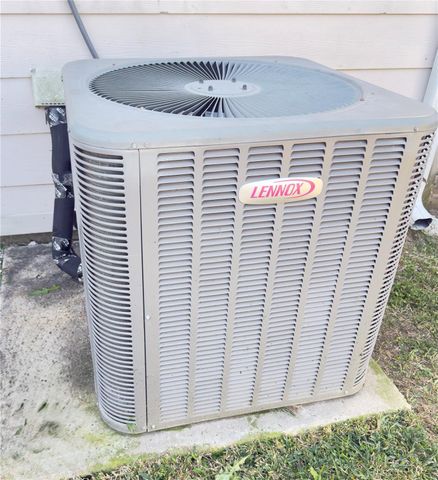 15106 Blue Creek Ranch Drive, Houston, TX 77086