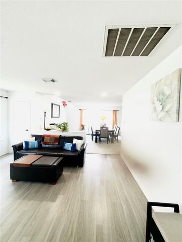 15106 Blue Creek Ranch Drive, Houston, TX 77086