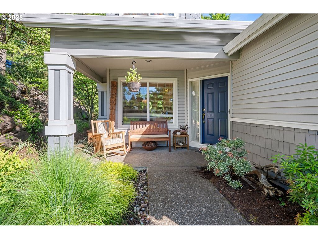 9627 Nw SILVER RIDGE Loop, Portland, OR 97229