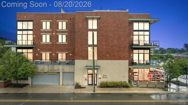 211 E 9 Mile Road 213, Ferndale, MI 48220