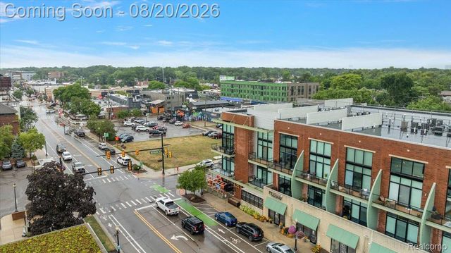 211 E 9 Mile Road 213, Ferndale, MI 48220