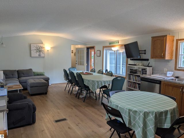 7610 Windoga Lake Drive, Weidman, MI 48893