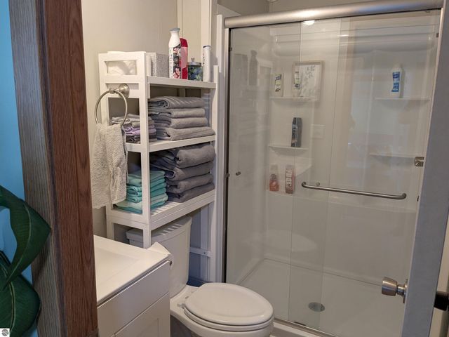 7610 Windoga Lake Drive, Weidman, MI 48893