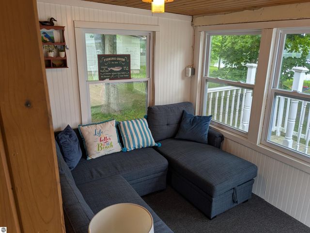7610 Windoga Lake Drive, Weidman, MI 48893