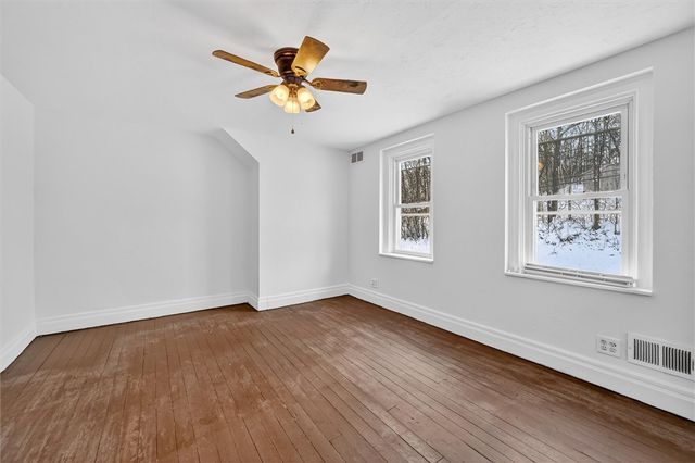 793 Evergreen Rd, Leechburg Boro, PA 15656