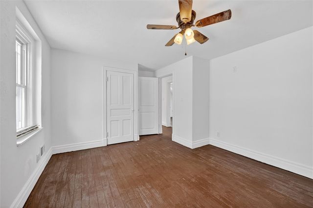 793 Evergreen Rd, Leechburg Boro, PA 15656