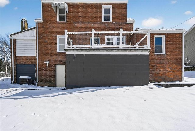 793 Evergreen Rd, Leechburg Boro, PA 15656