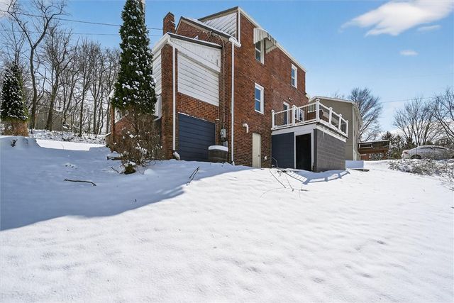 793 Evergreen Rd, Leechburg Boro, PA 15656