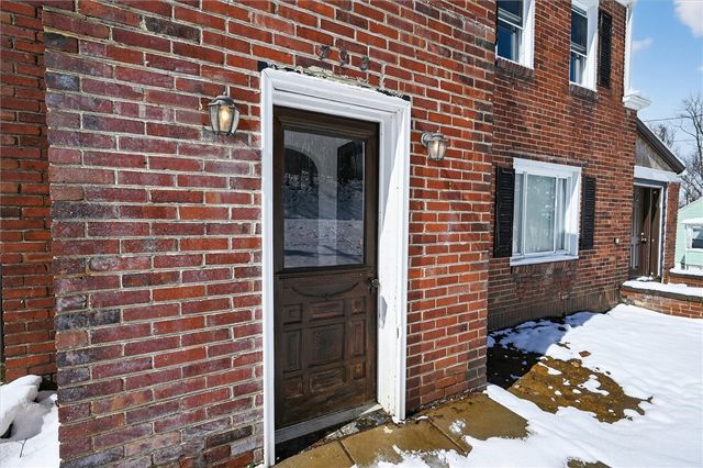 793 Evergreen Rd, Leechburg Boro, PA 15656