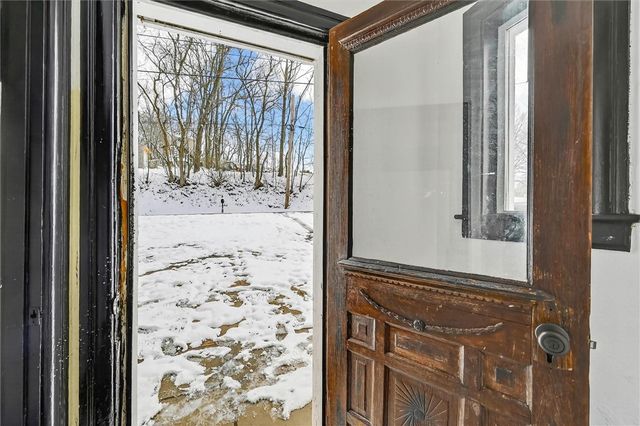 793 Evergreen Rd, Leechburg Boro, PA 15656