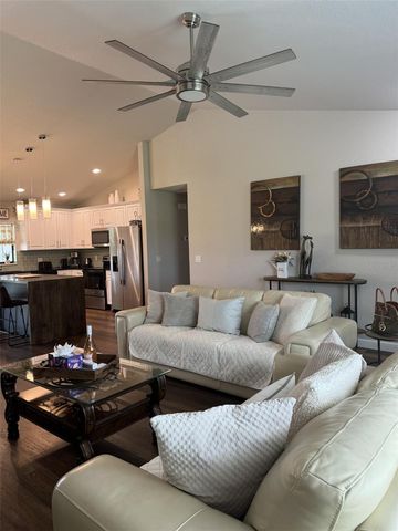 23 NW 8TH PLACE, Cape Coral, FL 33993