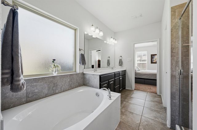 15752 Mirasol Drive, Fort Worth, TX 76177