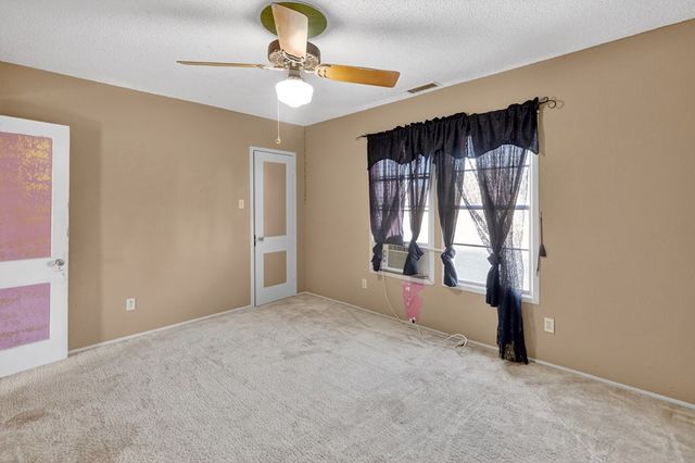 1711 N Sam Houston Ave, Odessa, TX 79761